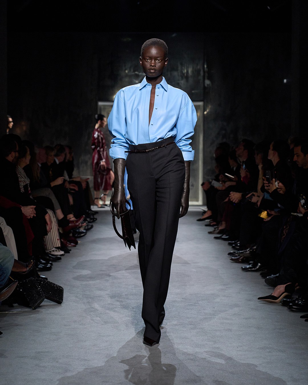 Look 27