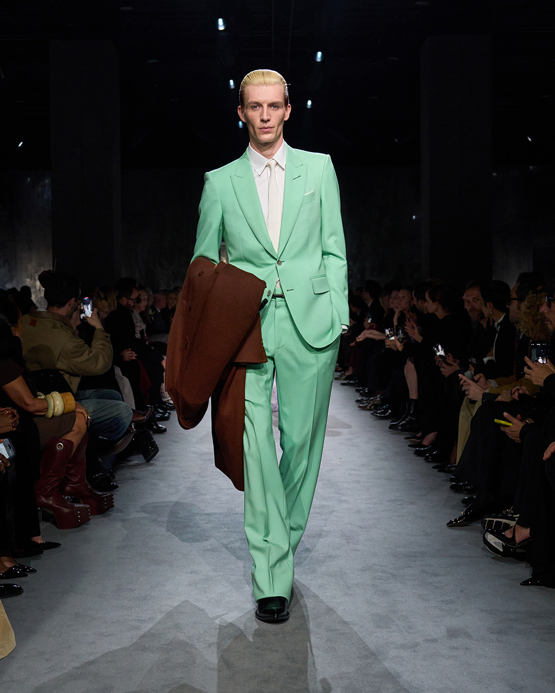 AUTUMN WINTER 2025 Runway Show Collection | Tom Ford Fashion